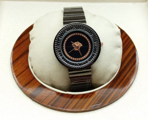 ساعه فرزاتشي نسائي