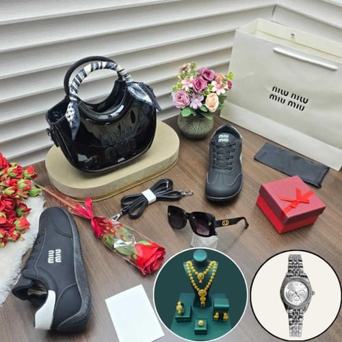 بكج ميو مير شنطه وشوز نسائي