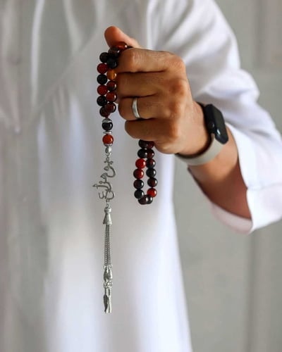 سبحة عقيق رجاليه بالاسم