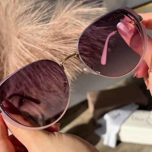 هدايا ديور نسائي VIP ملكي