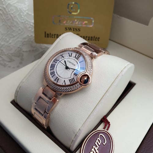 ساعه كارتير سانتوس نسائي