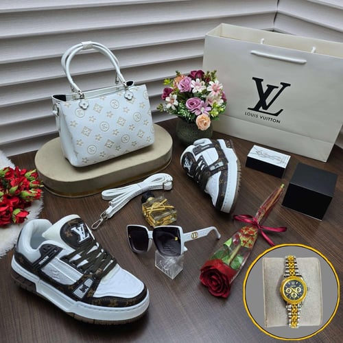 بوكس ماركه لويس فيتون شنطه وشوز سبورت بوكس نسائي