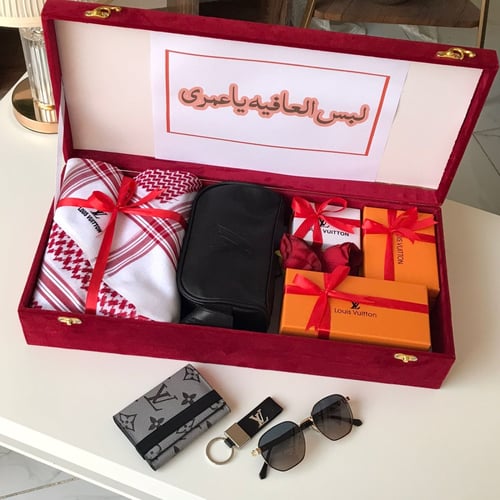 بوكس هدايا رجالي للعيد فخم ماركه لويس فيتون