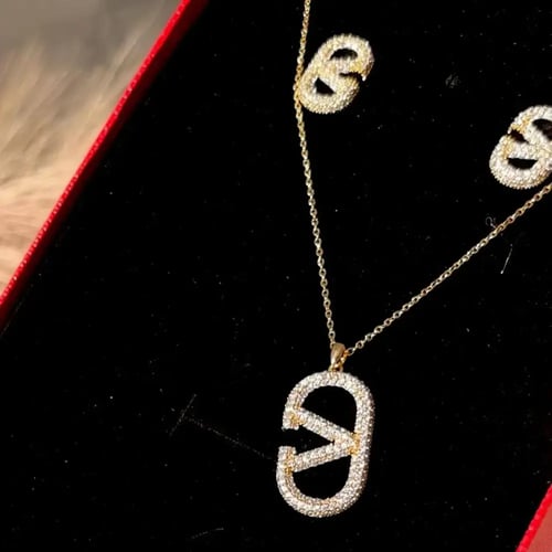 هدايا لزوجتي الغالية للعيد