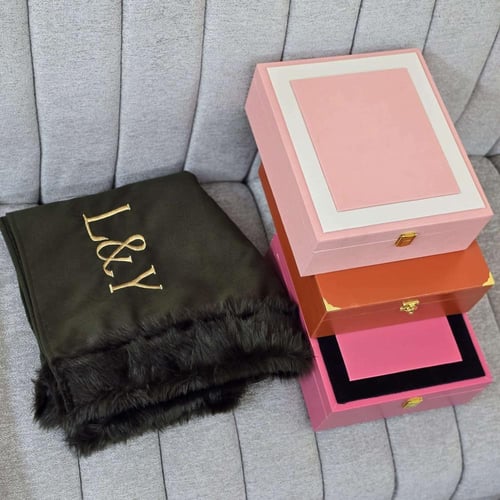 أخاف عليك هدايا الشتاء للبنات