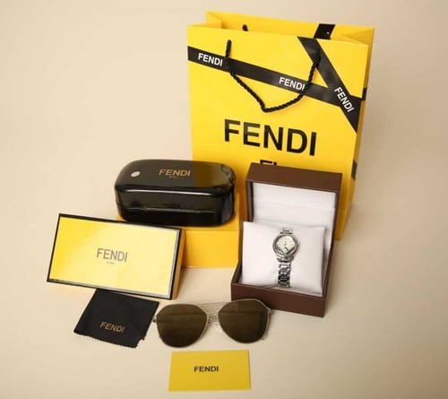 طقم هدايا نسائية ماركه فندي