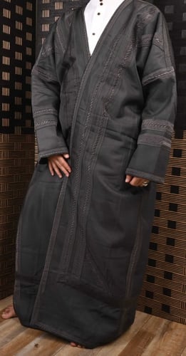 فروه شتوي رجالي بتصميم ملكي