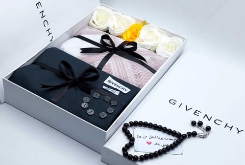 هدايا الشتاء شبابي ماركه جفنشي