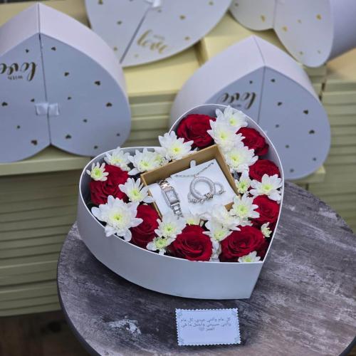 موقع هدايا الرياض - هدية على شكل قلب