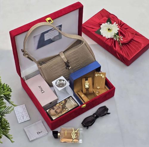 افكار هدايا للنساء رومانسية