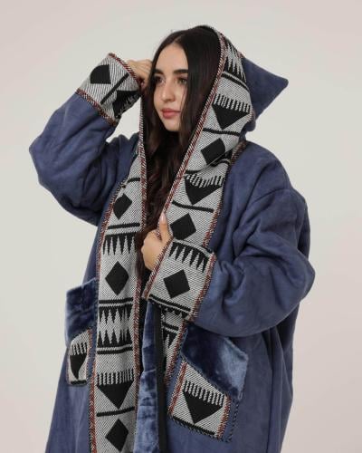 الفروات النسائية الملكية والفاخرة