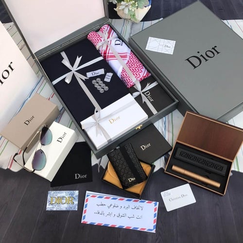 هدايا الشتاء رجالي ماركه ديور