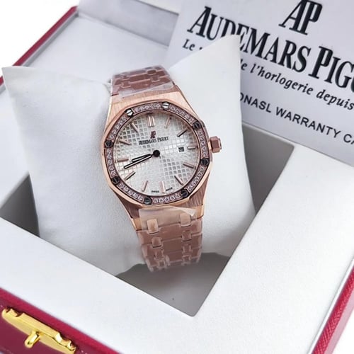 ساعات نسائي امر بياجية