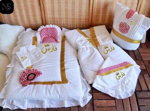 اطقم هدايا مواليد طقم ملابس اطفال مواليد