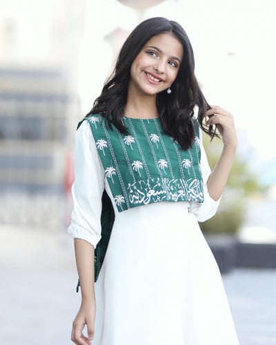 فساتين اليوم الوطني السعودي 95