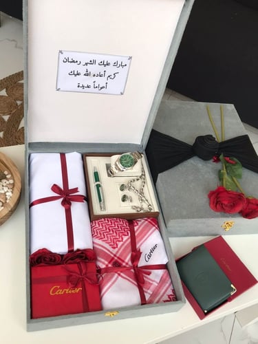 بوكس رجالي ماركه كارتير هدية العيد