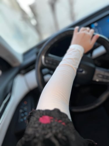 اكستينشن- توصيلة للقلفز -ابيض ، اسود ، بني ،