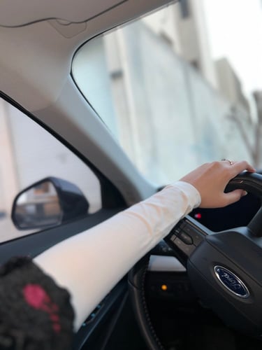 اكستينشن- توصيلة للقلفز -ابيض ، اسود ، بني ،