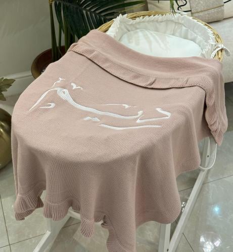 بطانية لون لحمي مع كسرات