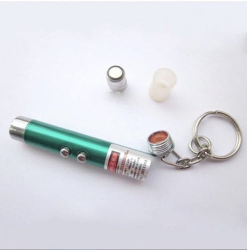 لعبة الليزر للقطط