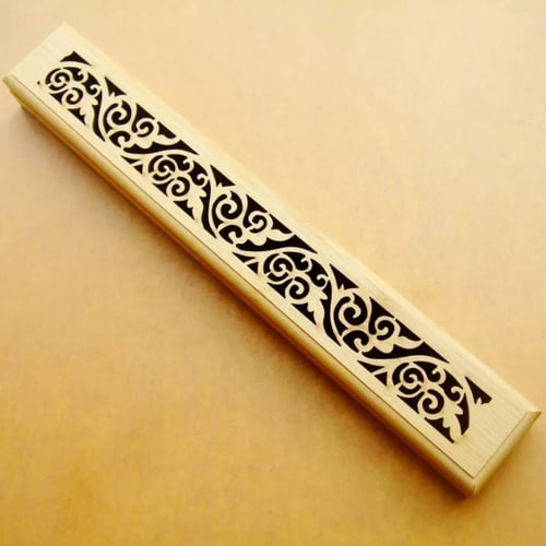 مبخرة طويلة 23سم من الخيزران الطبيعي مع 70/ 35 عود...