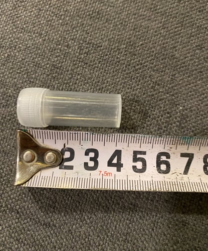 عبوات بلاستيك 5 مل ارتفاع 4سم