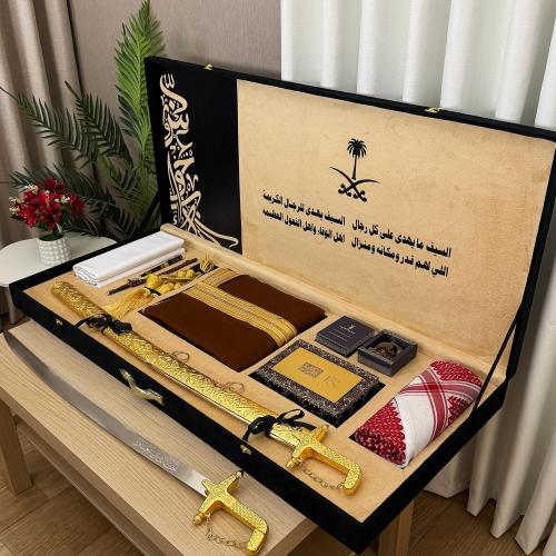 بوكس رجالي ملكي لتجربة إهداء إستثنائية فاخرة