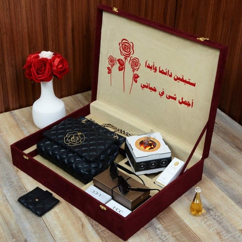 بوكس إهداء نسائي فخم بشنطة عصرية مع مبخرة أنيقة وإ...