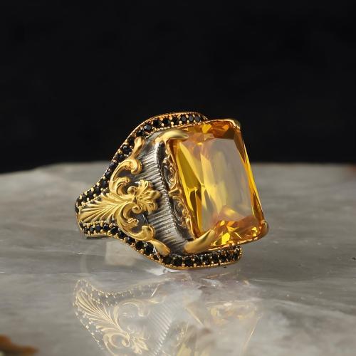 خاتم فاخر مرصع بحجر سترين راقي من الفضة المصاغة بت...