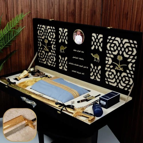 بوكسات هدايا ملكية فاخرة بنحت اكريليك مميز وخلفية...