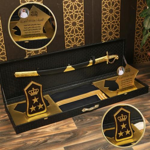 بوكسات هدايا الترقية العسكرية بدرع و عبارة إهداء م...