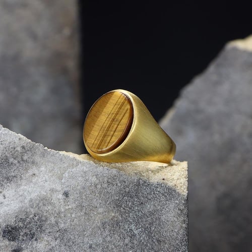 خاتم فضة أنيق بحجر بيضاوي مميز عقيق عين النمر الطب...