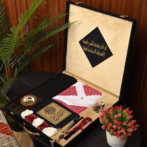 بوكس إهداء فاخر بمجموعة إكسسوارات رجالية راقية و ب...