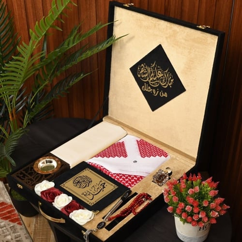 بوكس إهداء فاخر بمجموعة إكسسوارات رجالية راقية و ب...