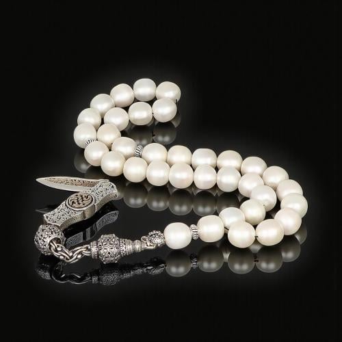 سبحة فخمة من أحجار اللؤلؤ الطبيعي برأس مميز تصميم...