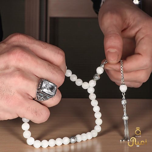 طقم راقي من الفضة الخالصة يضم خاتمًا مرصعًا بحجر ا...