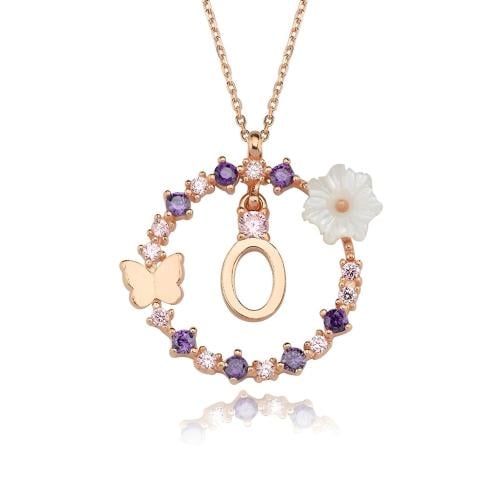 سلسال فضة فريد مطلي بالذهب بحرف (O)، يزدان بفراشة...