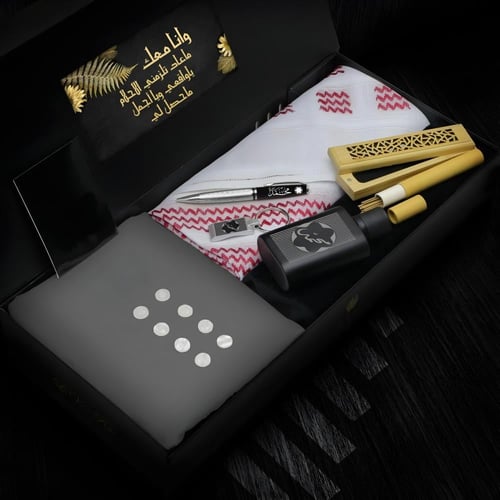 بوكس إهداء رجالي فريد بتفاصيل راقية وبتصميم خاص حس...