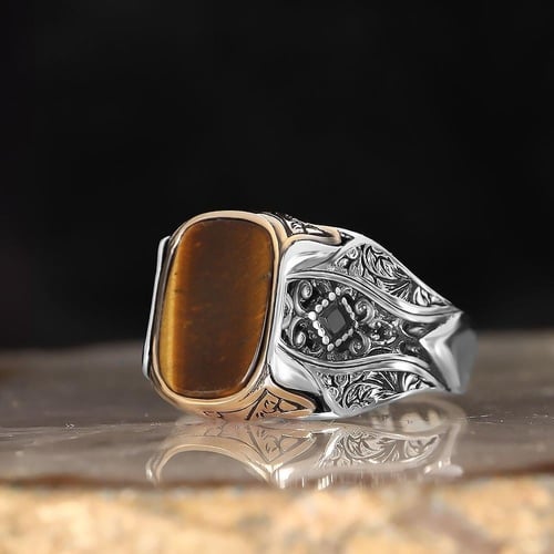 خاتم راقي مرصع بحجر عقيق طبيعي - فضة مصاغة بزخارف...