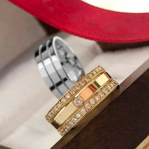 دبل فضة إيطالية راقية مطلية ذهب ومطعمة بفصوص سوارف...