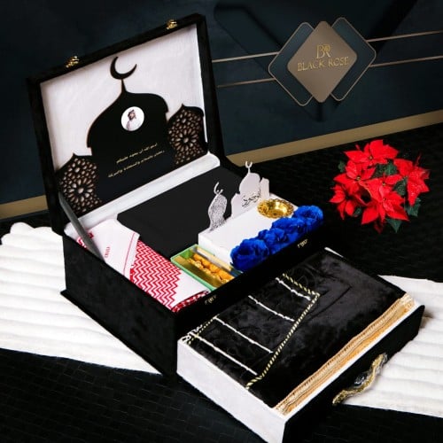 بوكس إهداء رجالي فخم بتصميم رمضاني مميز و خاص حسب...