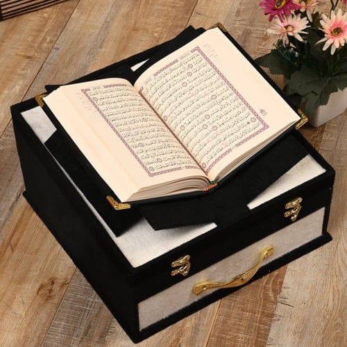 بوكس إهداء رمضاني فاخر طابقين بتصميم خاص