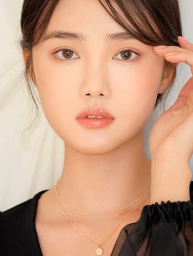 عدسات I-SHA لون العدسة : سيري براون