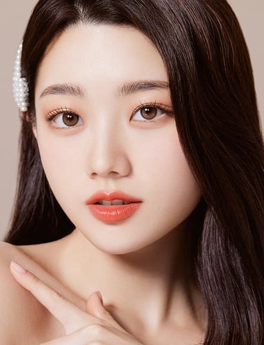 عدسات OLOLA مجموعة لمعان النقاء لون العدسه: عسلي ب...