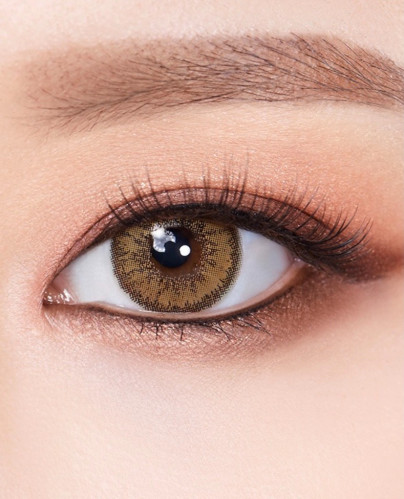عدسات LOLOA لون العدسه : براون متوهج