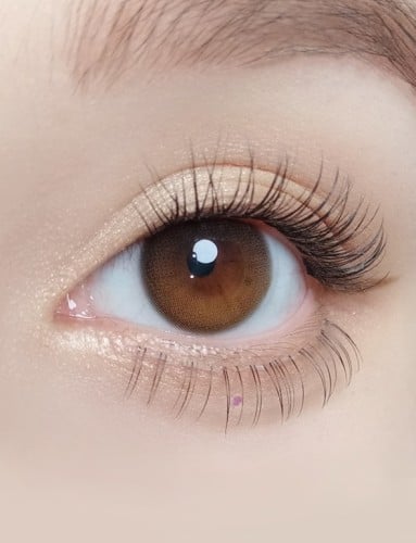 عدسات OLOLA يوميا لون العدسة : دايمود عسلي