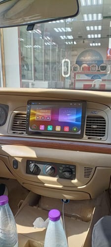 شاشة لجميع السيارات 10 بوصة