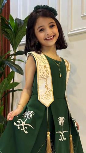 فستان اليوم الوطني للبنات بالاسم – ريستا