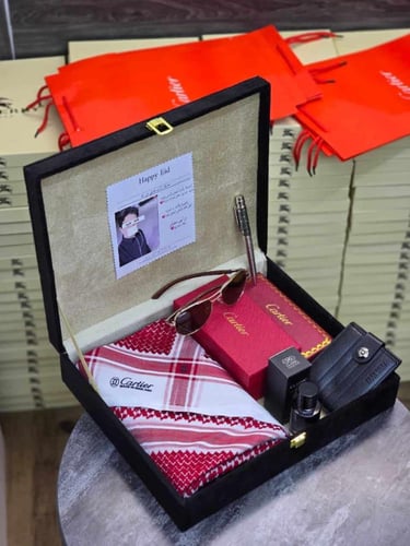 بوكس هدايا رجالي فاخر كارتير