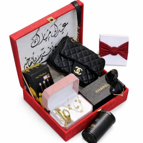 هدية نسائيه ماركه شانيل